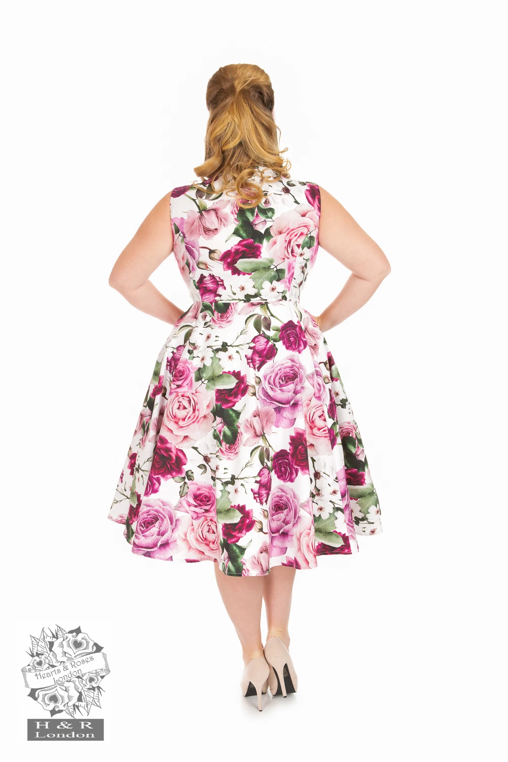 Alice Floral Swing Dress In Plus Size 2 Alice Floral Swing Dress In Plus Size - Image 2