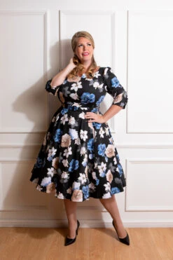 Zoe Floral Swing Dress In Plus Size